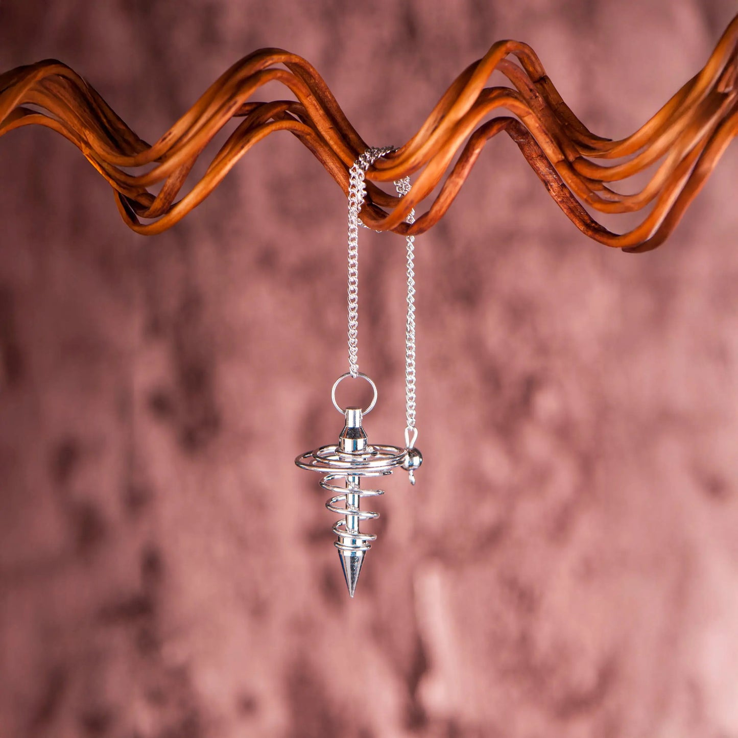 Spiralpendel aus versilbertem Messing Berk