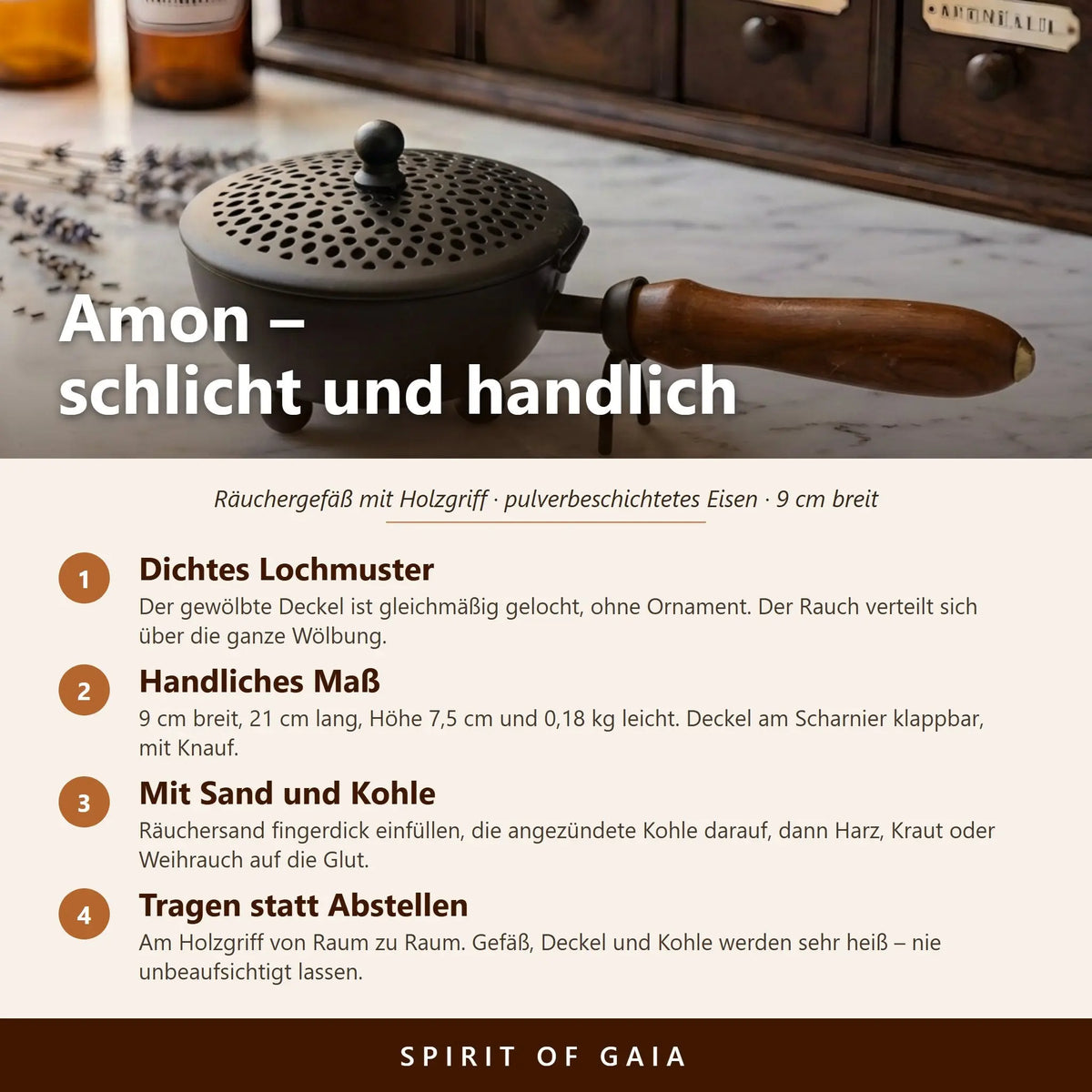 Infografik zum Lochmuster, den Maßen, der Anwendung mit Räuchersand und Kohle und zum Tragen am Holzgriff
