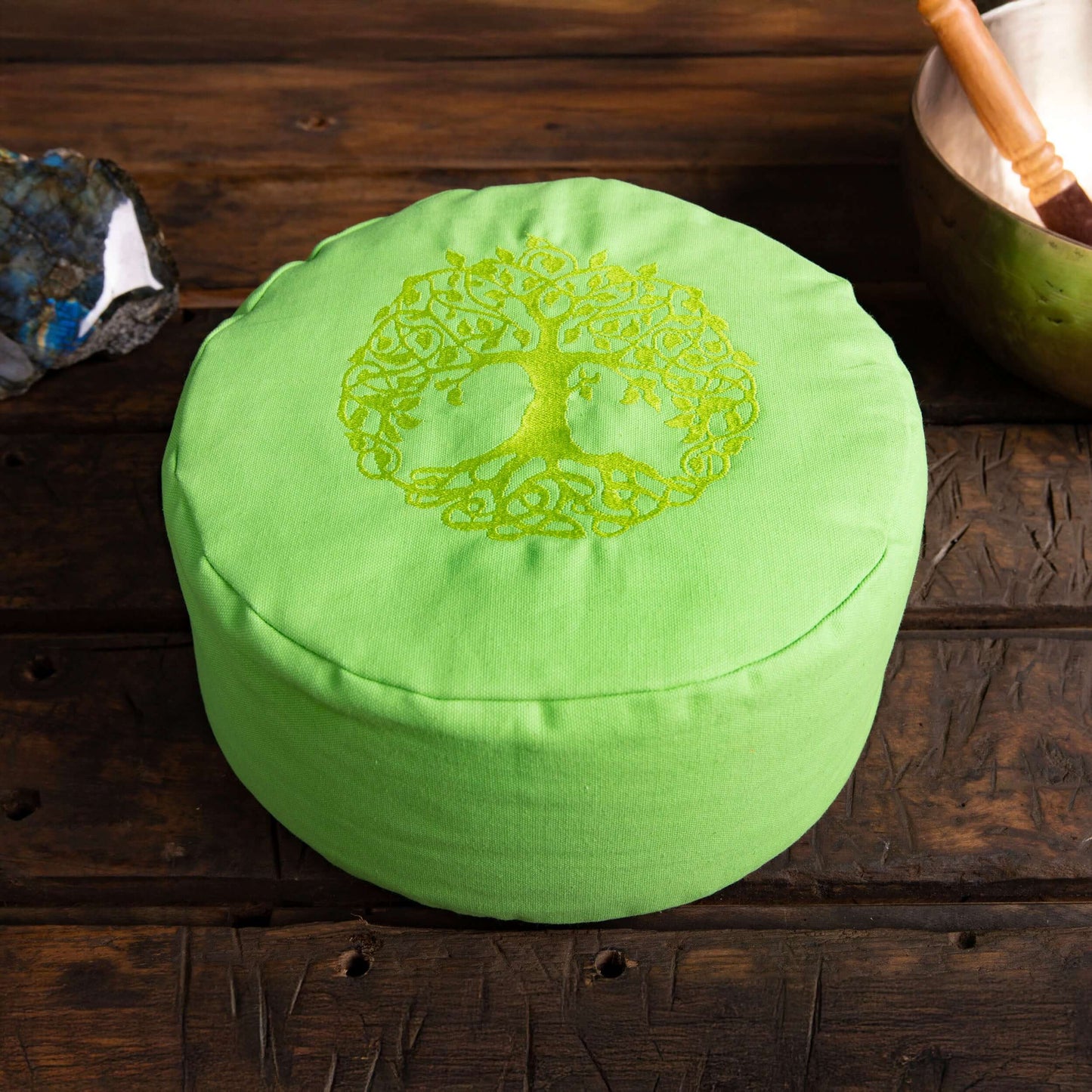 Yggdrasil – Rundes Meditationskissen in Grün (Ø 30 cm, Höhe 15 cm) Berk