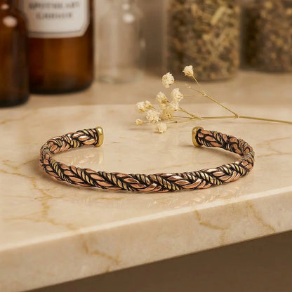 Gedrehtes Armband Kupfer & Messing im Dreiviertel-Winkel