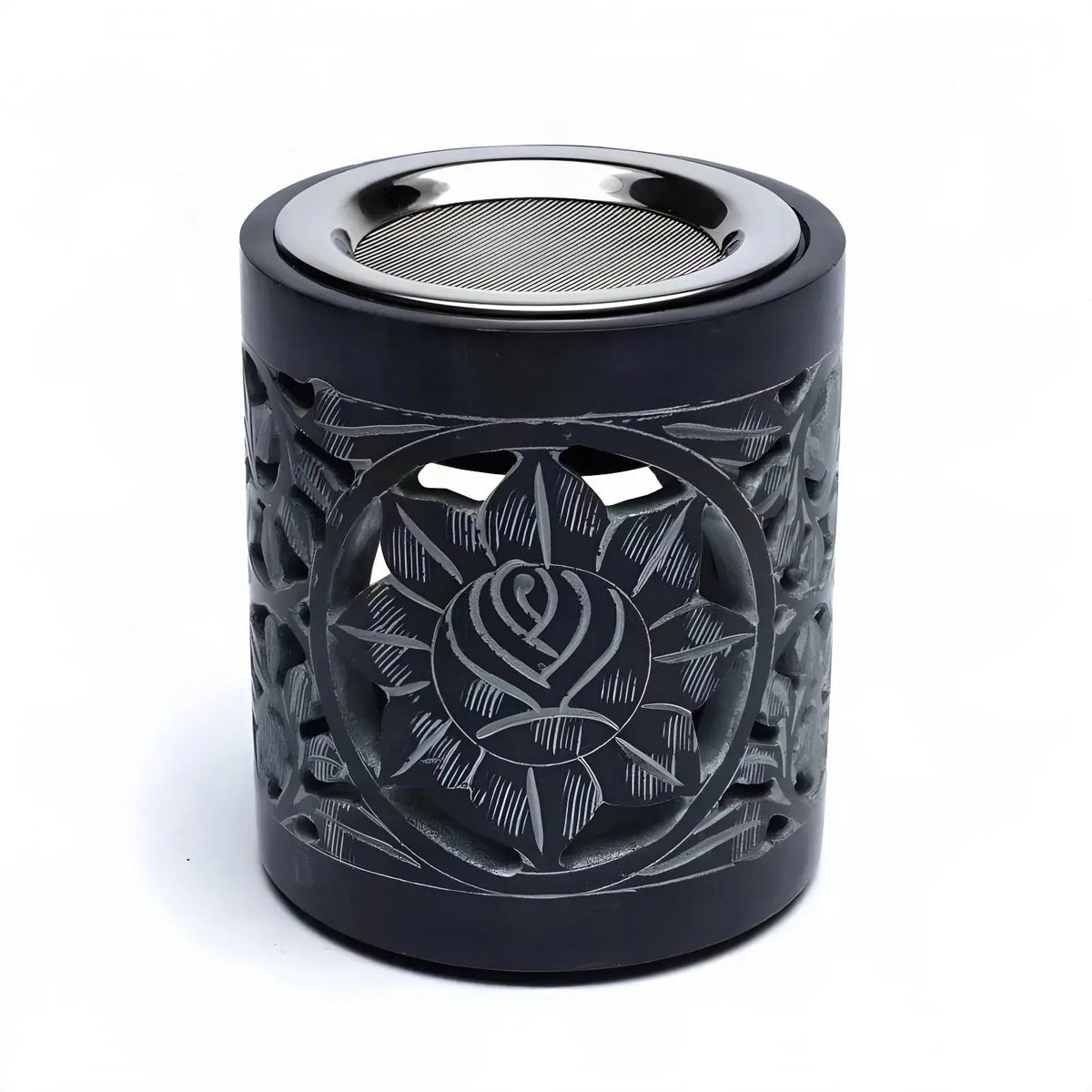 Räuchergefäß & Duftlampe Shakti – schwarzer Speckstein, inkl. Sieb & Aromaschale, freigestellt auf Weiß