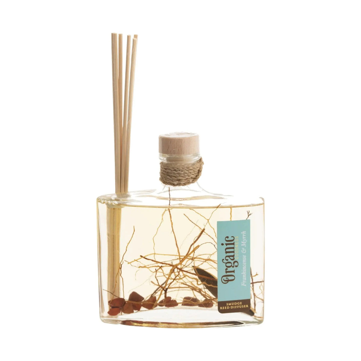 Reed Diffuser Weihrauch und Myrrhe, 150 ml, Flasche mit Schilfrohrstäbchen freigestellt auf weißem Grund